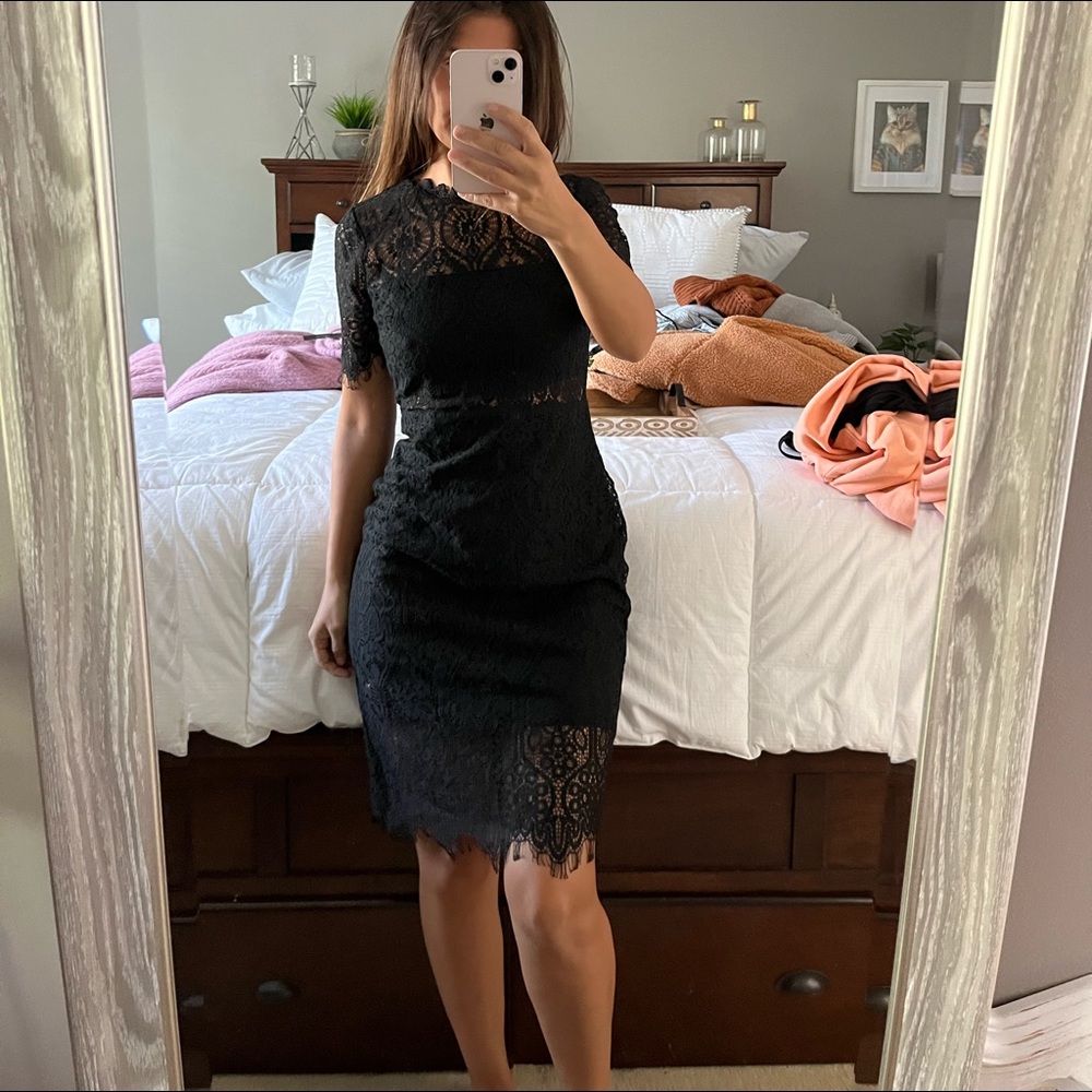 Lulus lace dress